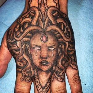 Meet your Posher, Katrina